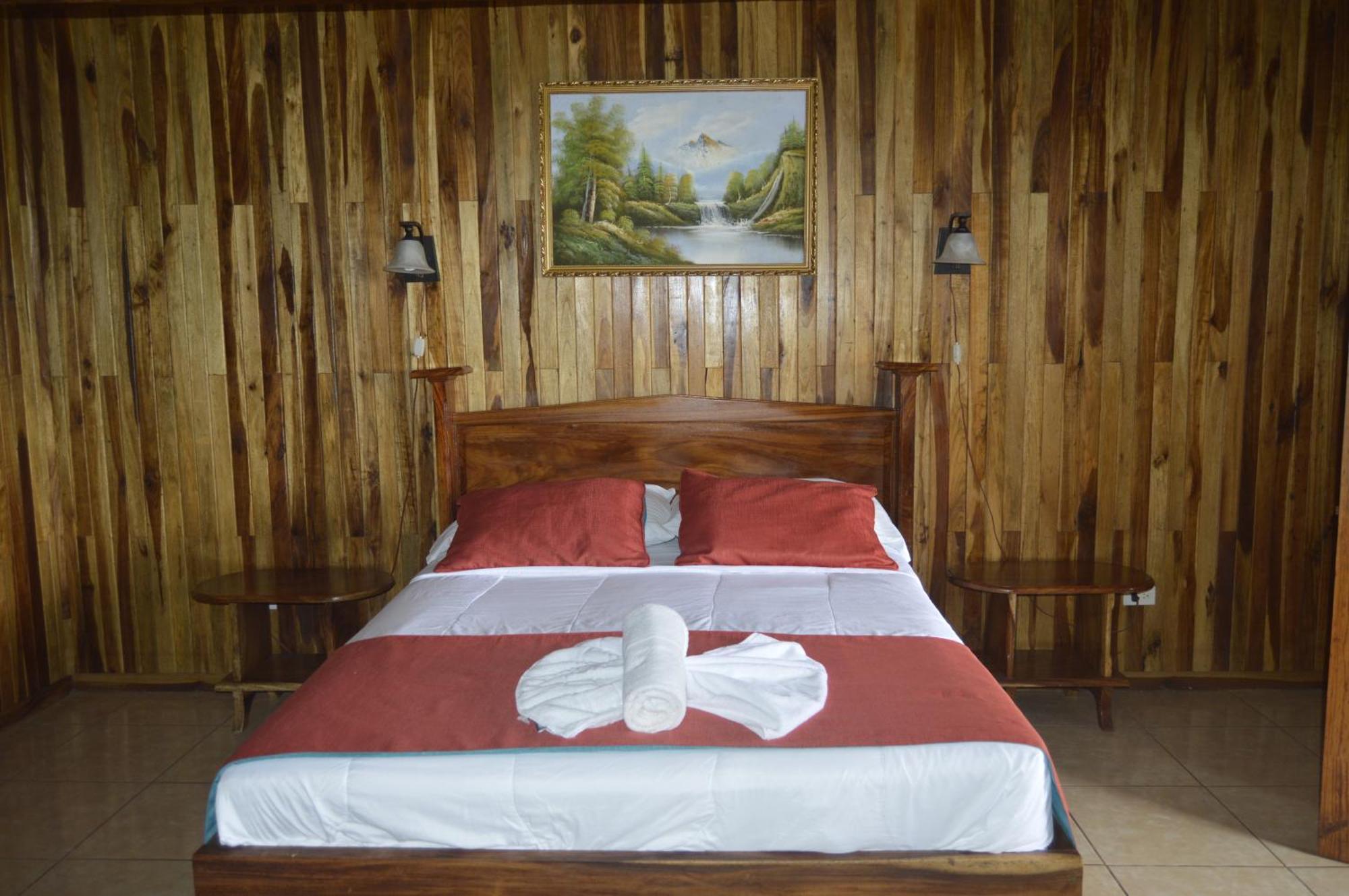 Belcruz Family Lodge Monteverde ภายนอก รูปภาพ